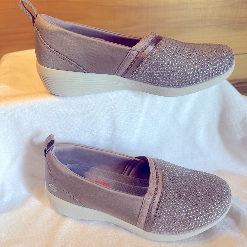 Skechers Sparkly Air Cooled Memory Foam Slip On Shoes Wide Fit
